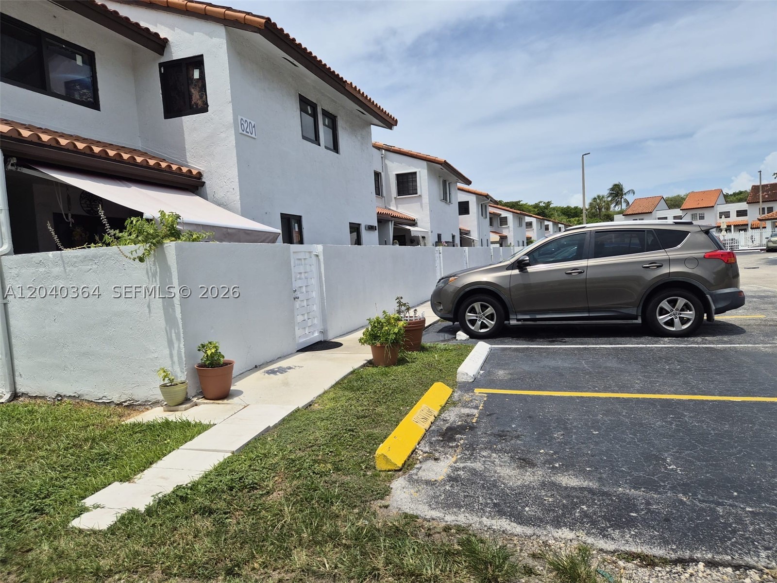 Photo 1 of 16 — 6201 SW 138 TH CT APART G, Miami, FL 33183