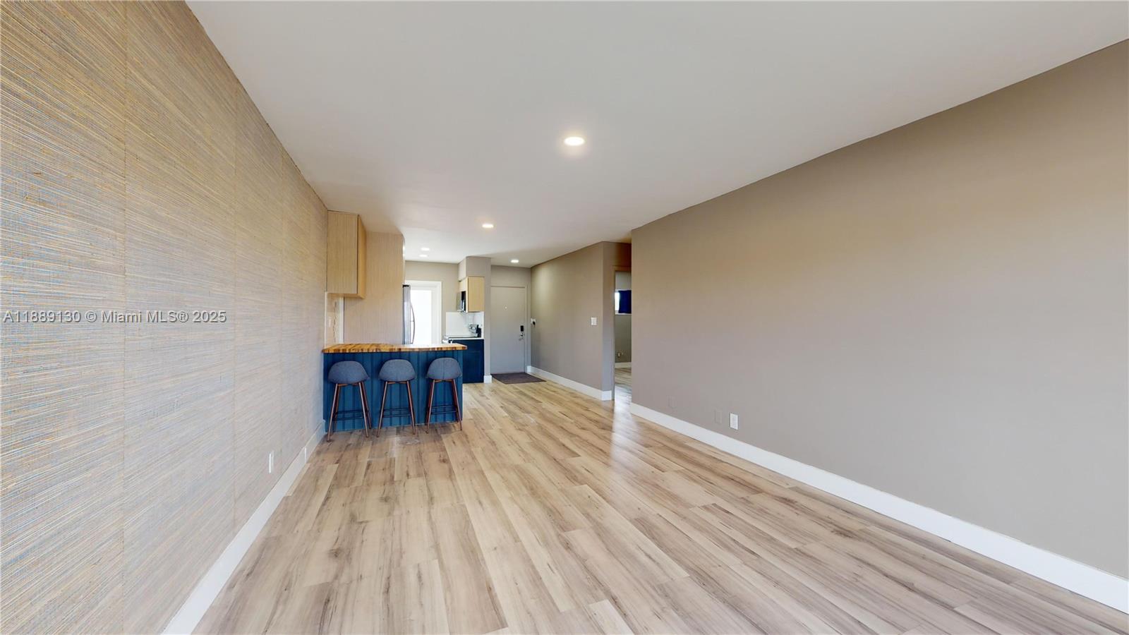 KEYSTONE ARMS CONDO - Residential Lease