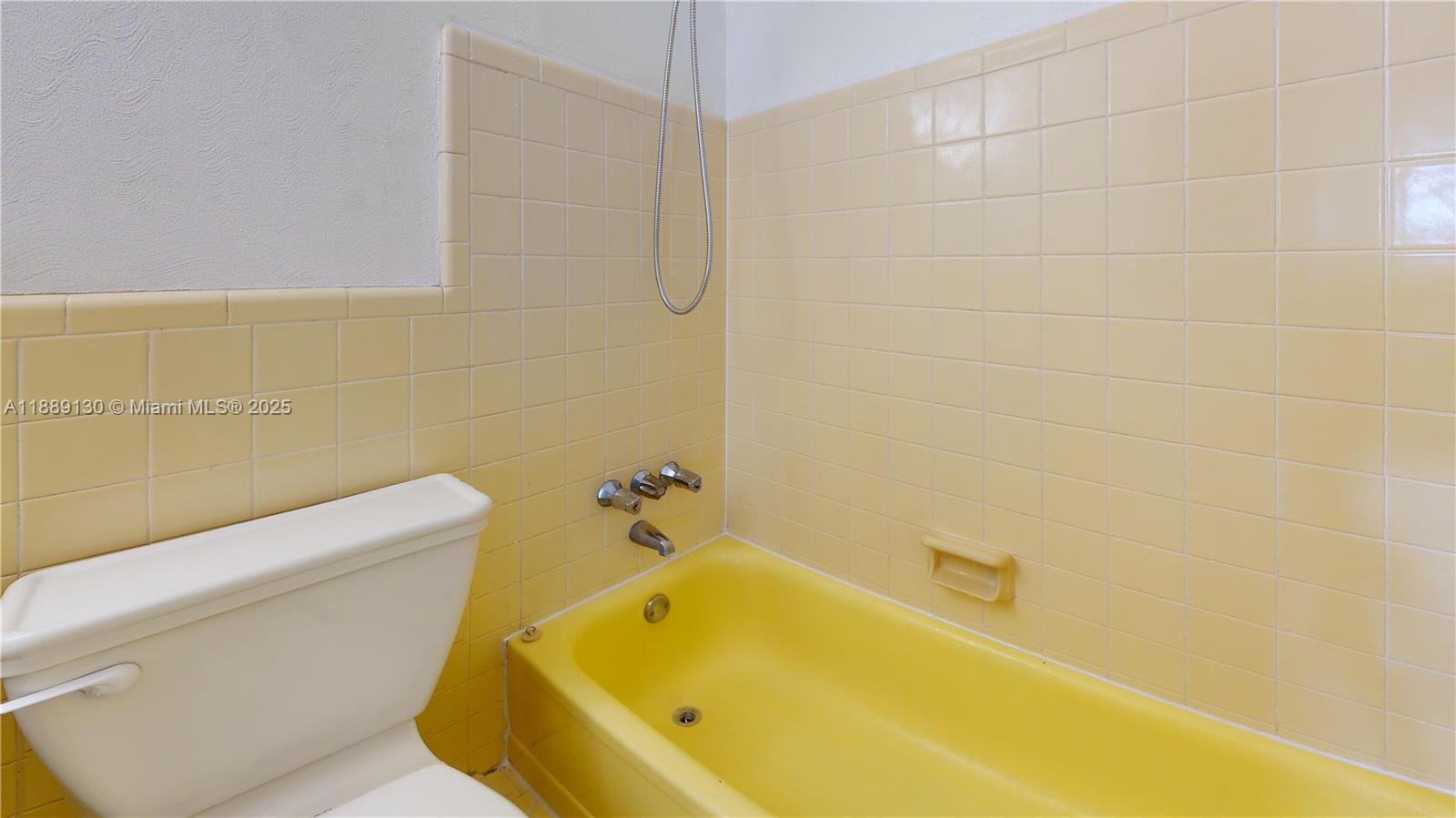 KEYSTONE ARMS CONDO - Residential Lease