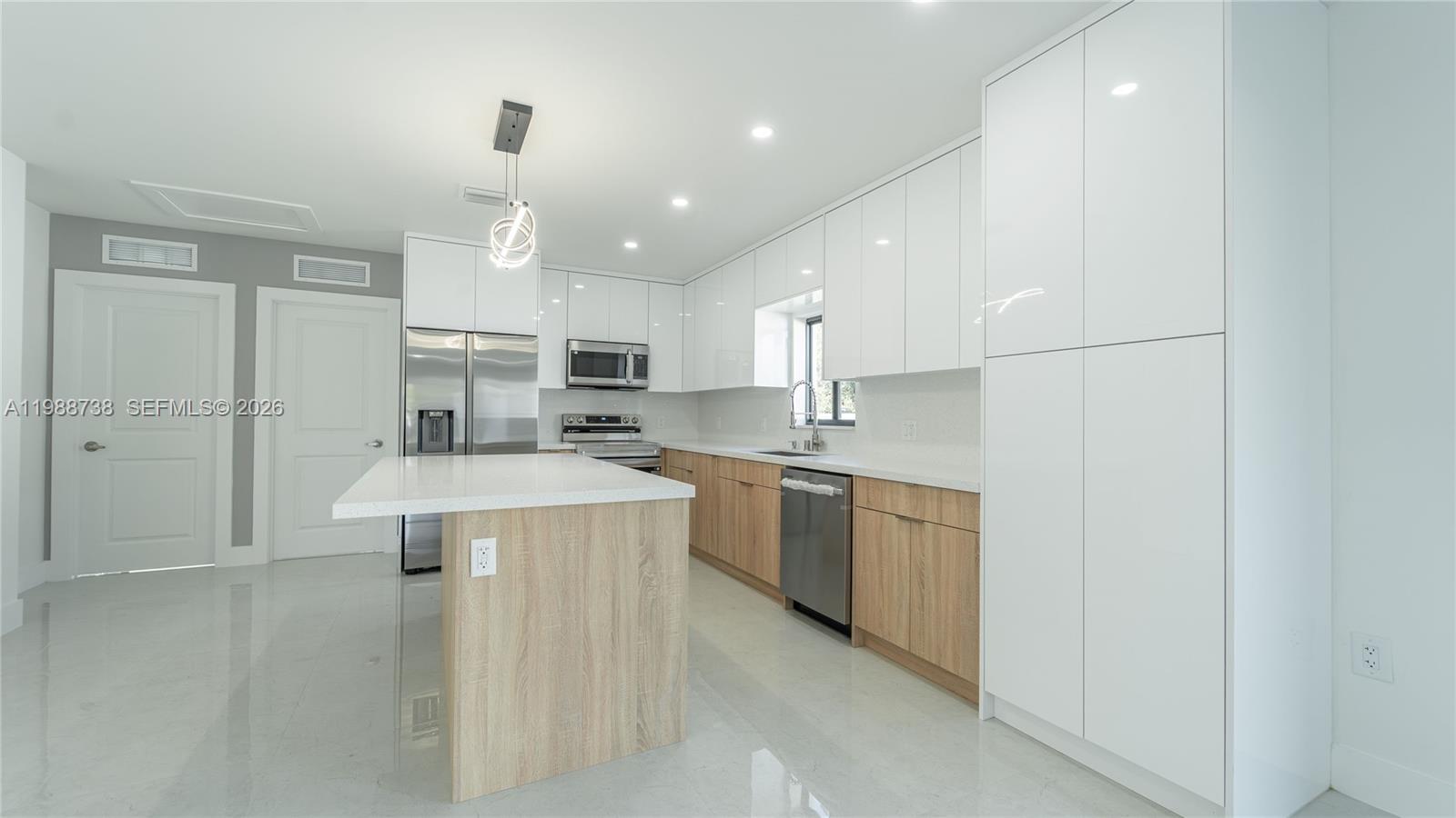 SILVER PALM PARK - Residential