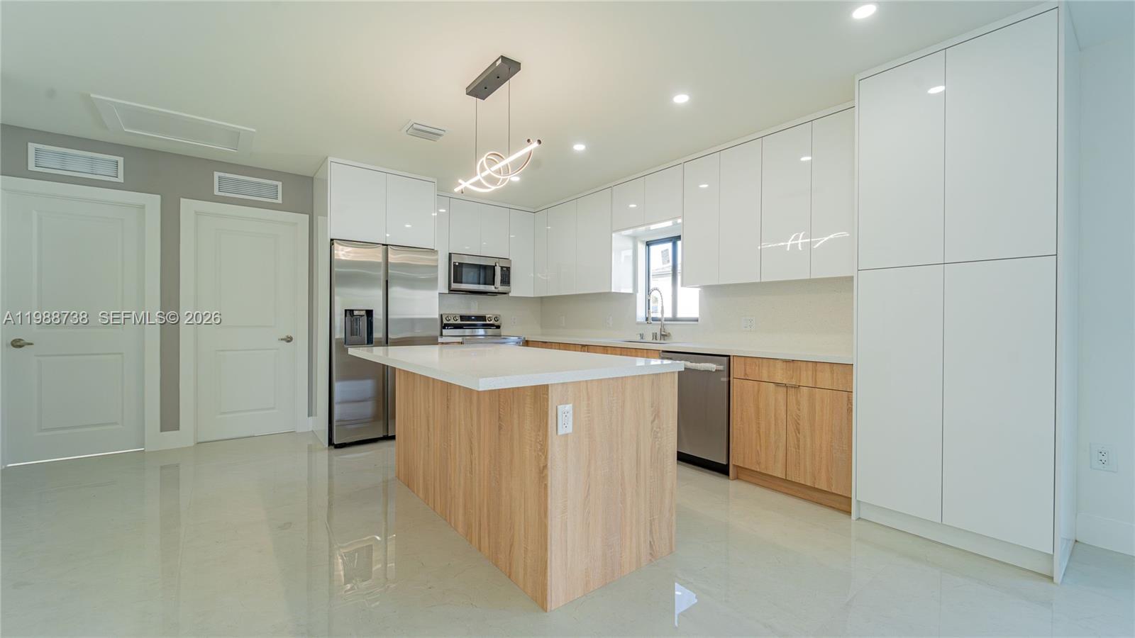 SILVER PALM PARK - Residential