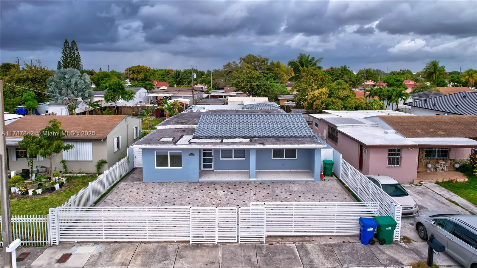 Property for Sale at 3425 Nw 99th St, Miami, Broward County, Florida - Bedrooms: 4 
Bathrooms: 4  - $750,000