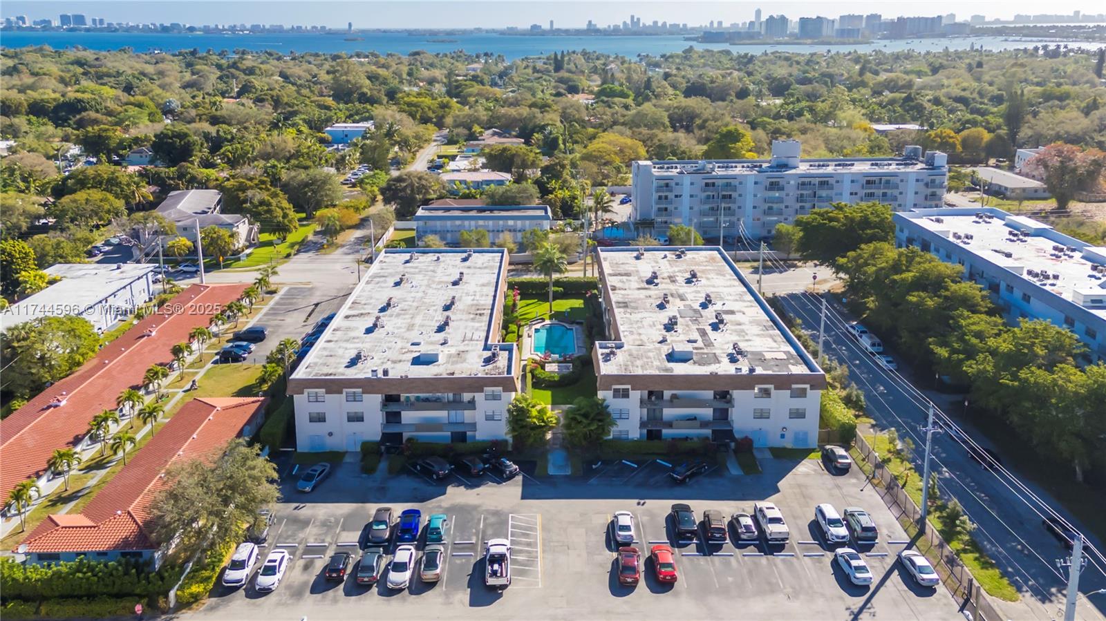 MIAMI SHORES CONDO - Residential