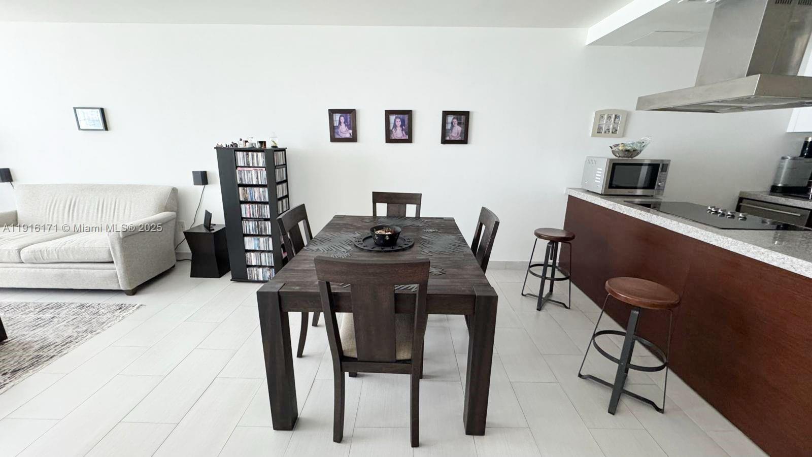 IOS ON THE BAY CONDO - Residential