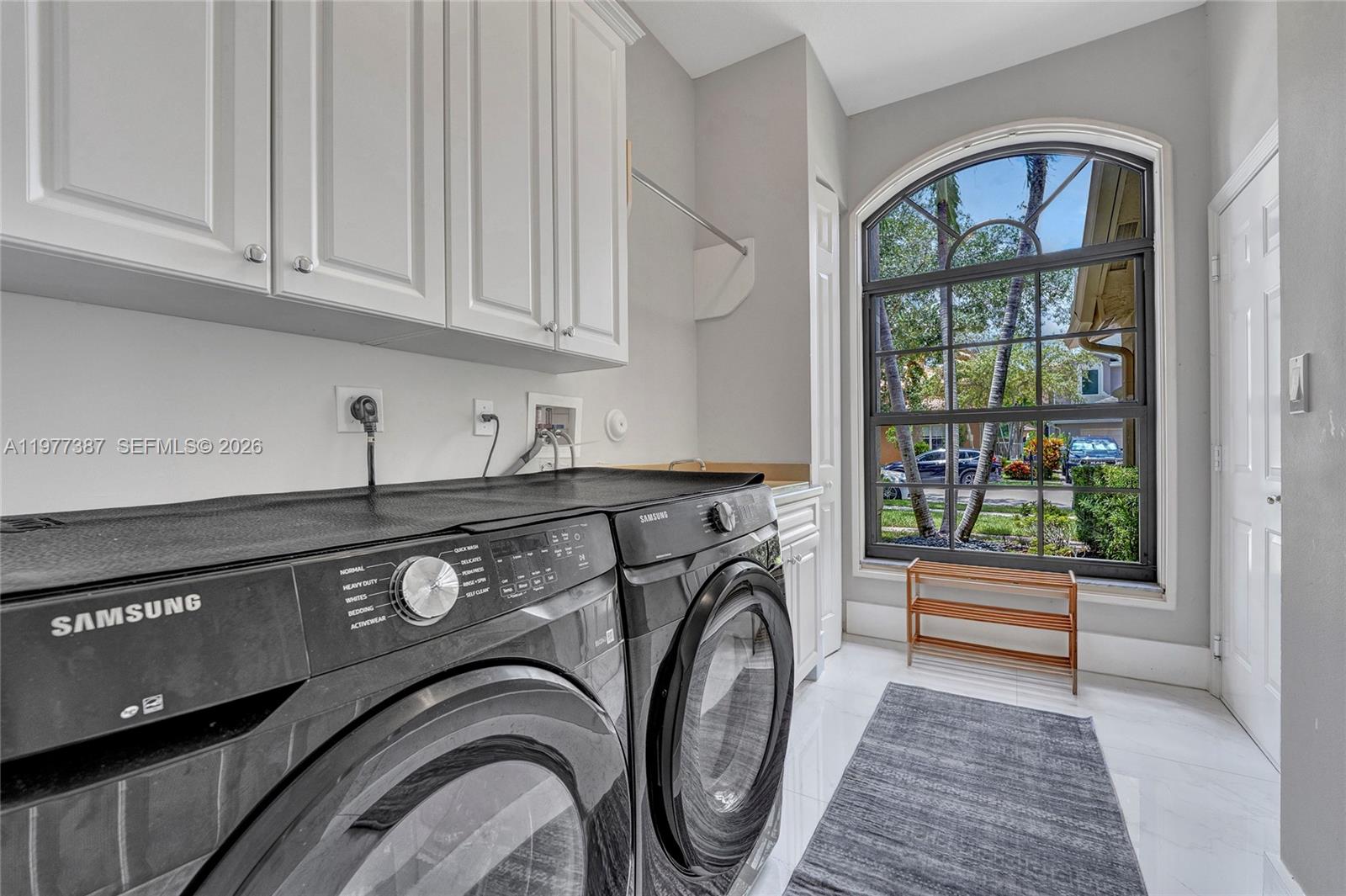 ISLES AT WESTON - Residential Lease