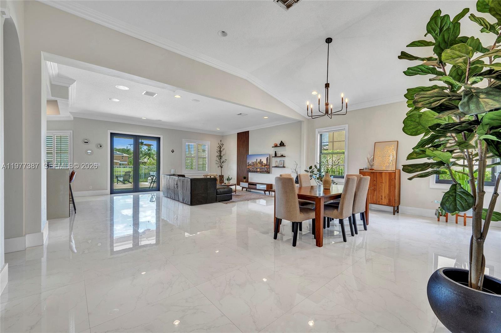 ISLES AT WESTON - Residential Lease