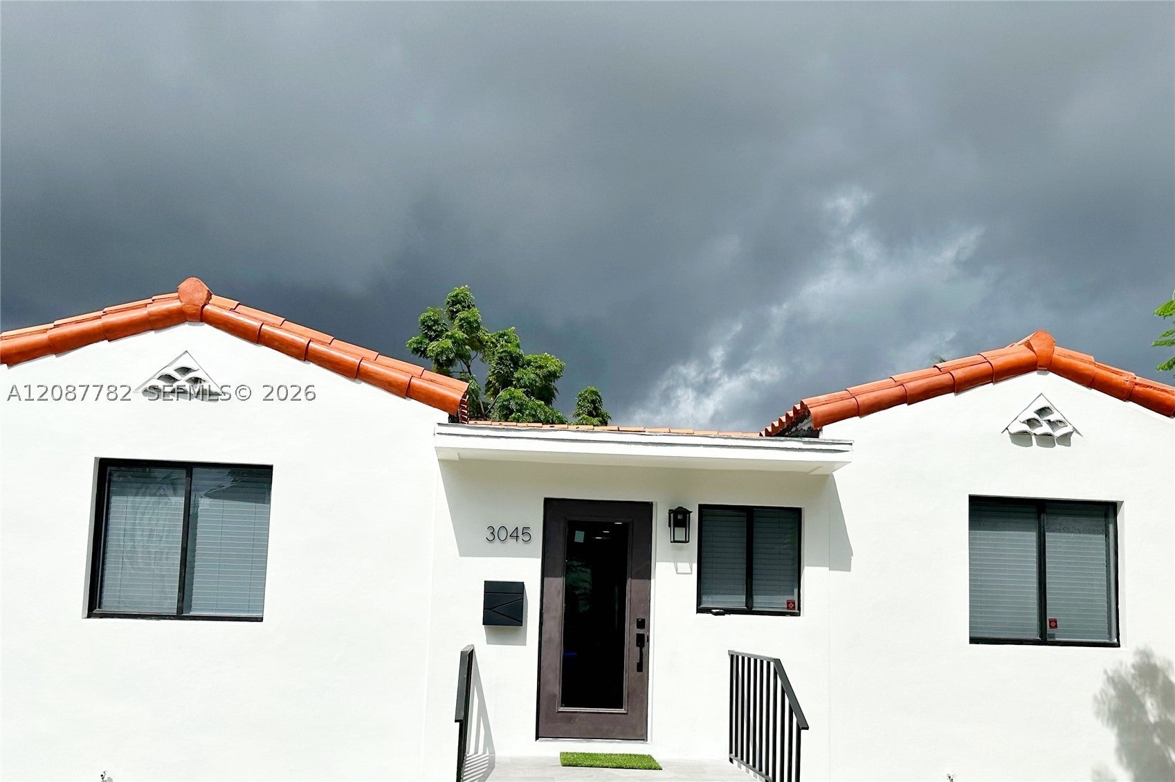 3045 SW 21st St 3045