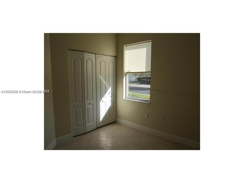 PORTOFINO POINTE - Residential Lease