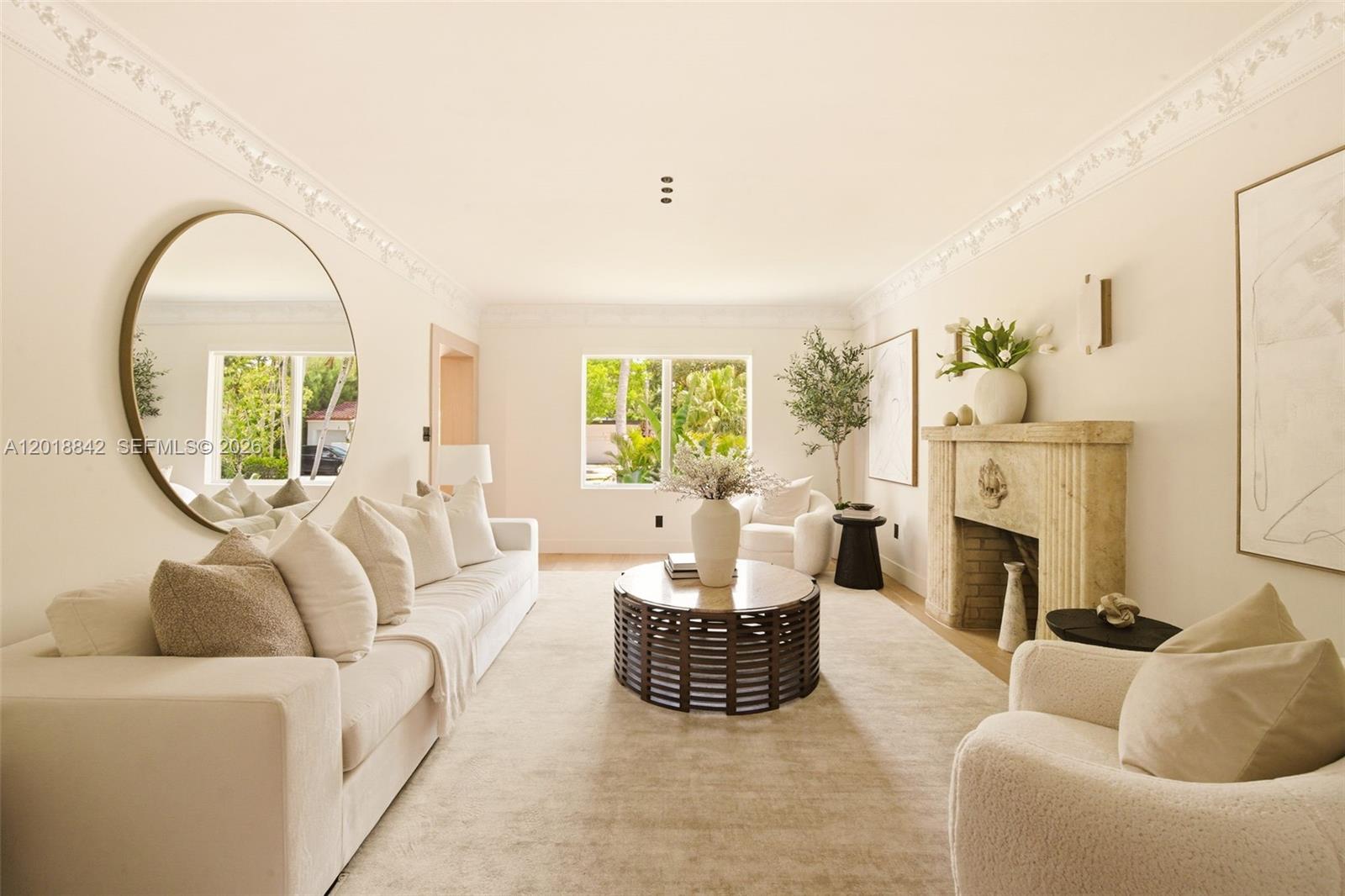 BELLE MEADE - Residential