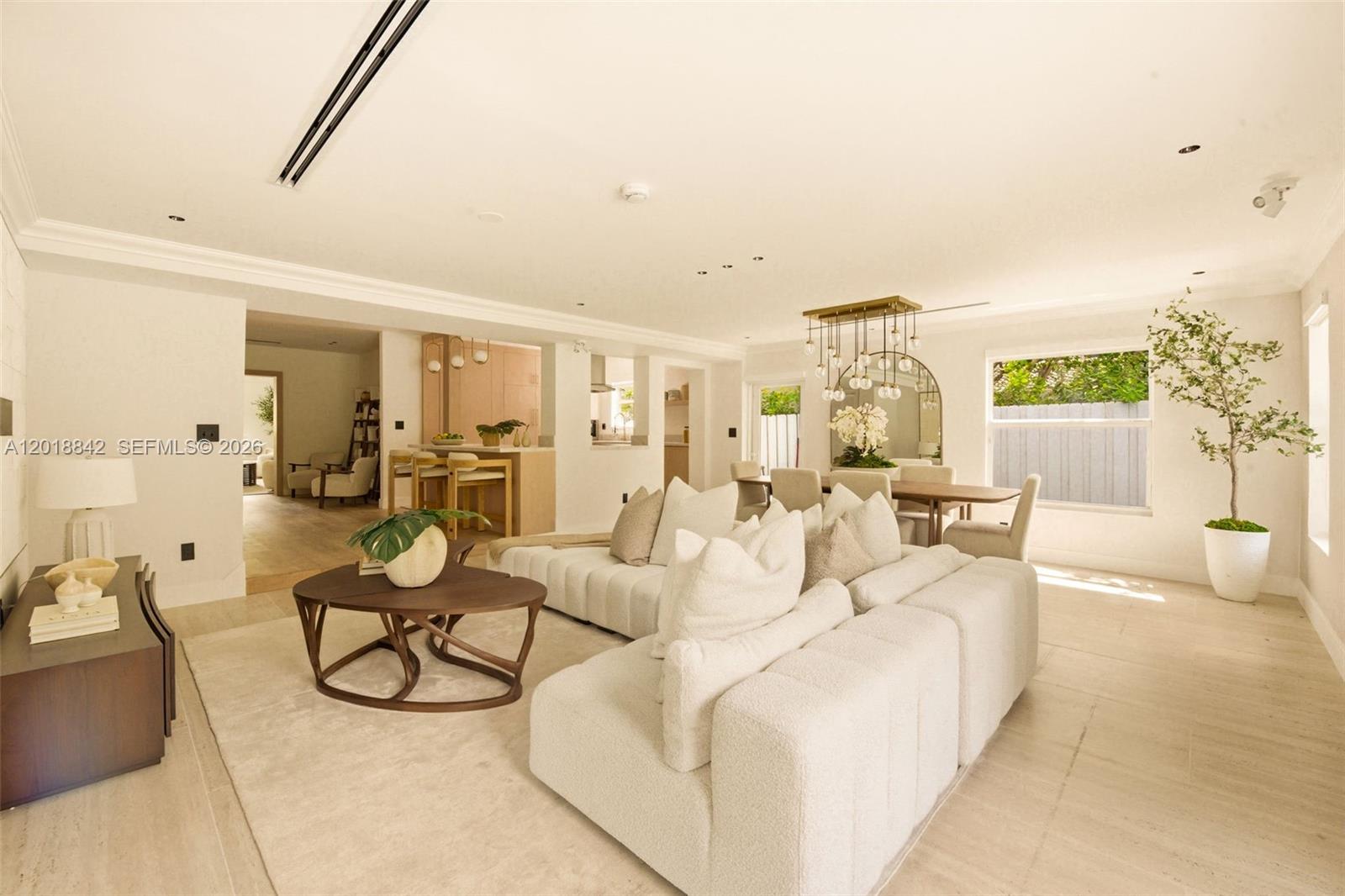 BELLE MEADE - Residential