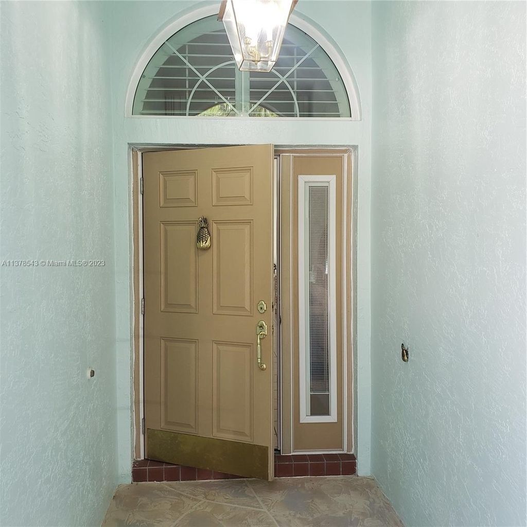 Photo of 4852 SE Mariner Village Ln #4852, Stuart, FL 34997 (MLS # A11378543)