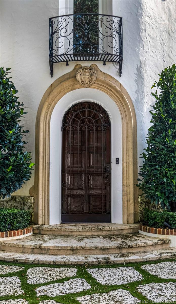 CORAL GABLES RIVIERA SEC - Residential