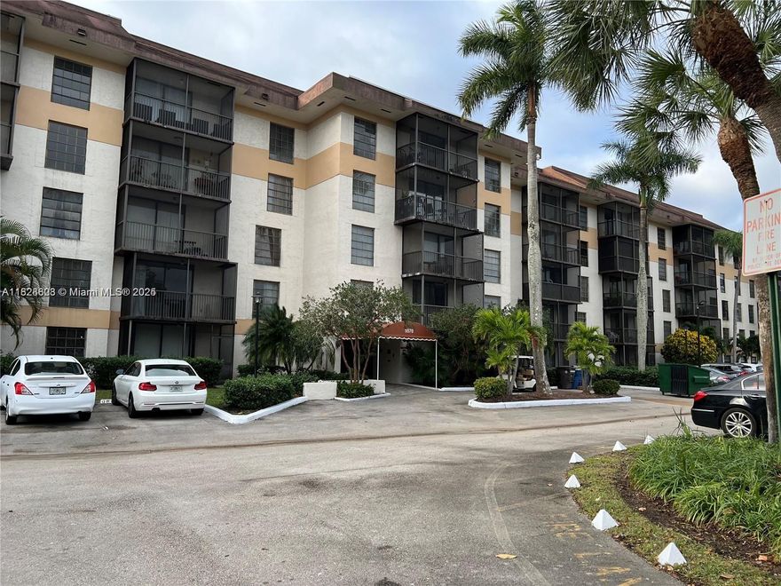 Located in the Inverrary Country Club area of Lauderhill, Inverwood is a residential condo community built between 1980 and 1981, Unit features: Spacious interiors, private balconies, some with golf or garden views.
Community amenities: Swimming pool, clubhouse, landscaped surroundings
Golf access: Located within Inverrary Country Club, though membership is not required
Security: The community is gated. Situated in Lauderhill, a well-connected and diverse city in Broward County.
Close to main highways, shopping centers, parks, and schools
Offers a peaceful and stable living environment with access to golf, recreation, and public services.