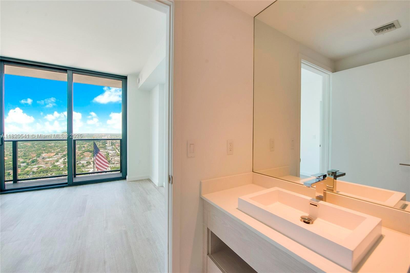 BRICKELL HEIGHTS WEST CON - Residential Lease