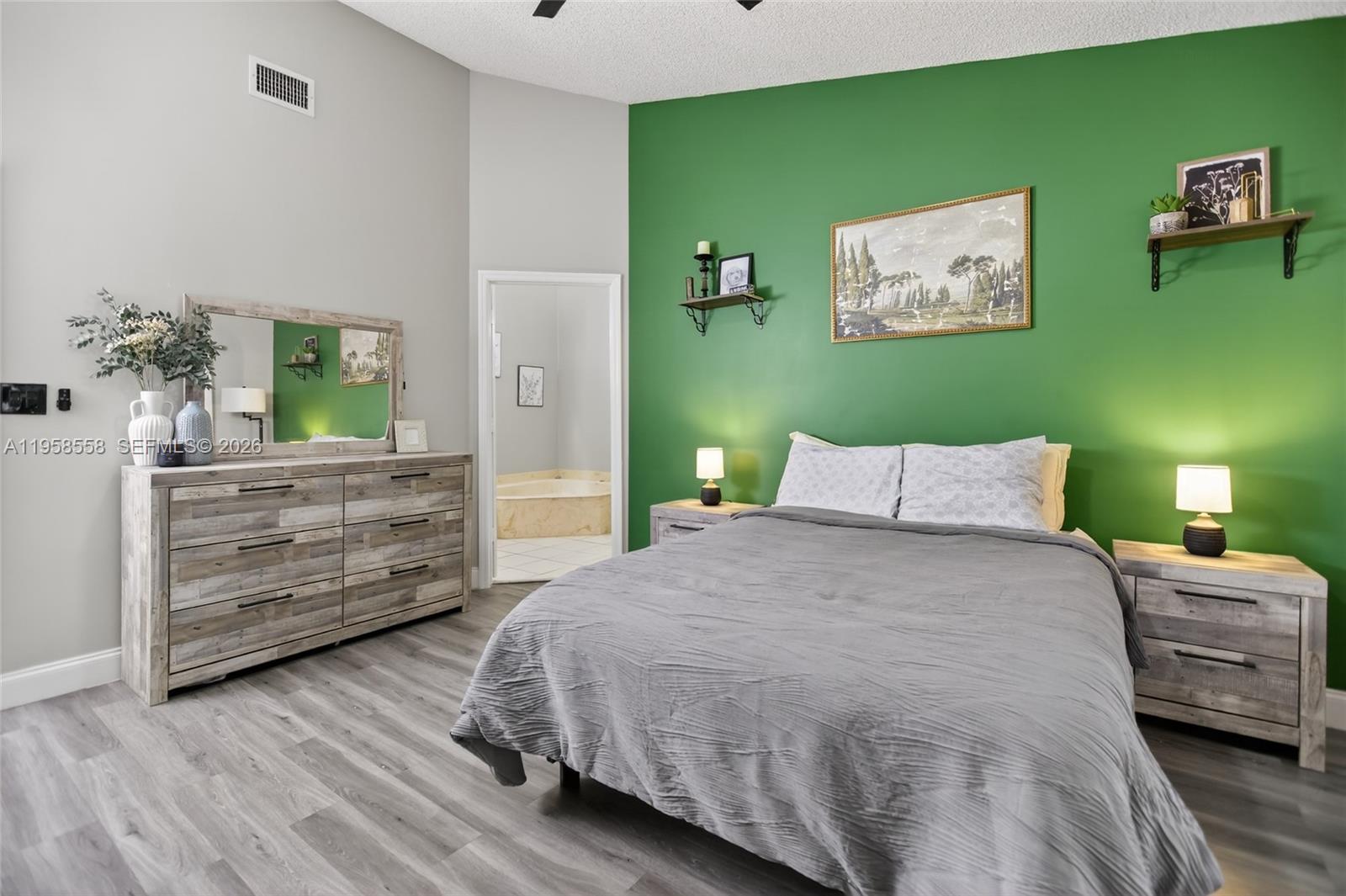 LAKES ON THE GREEN GWENDO - Residential