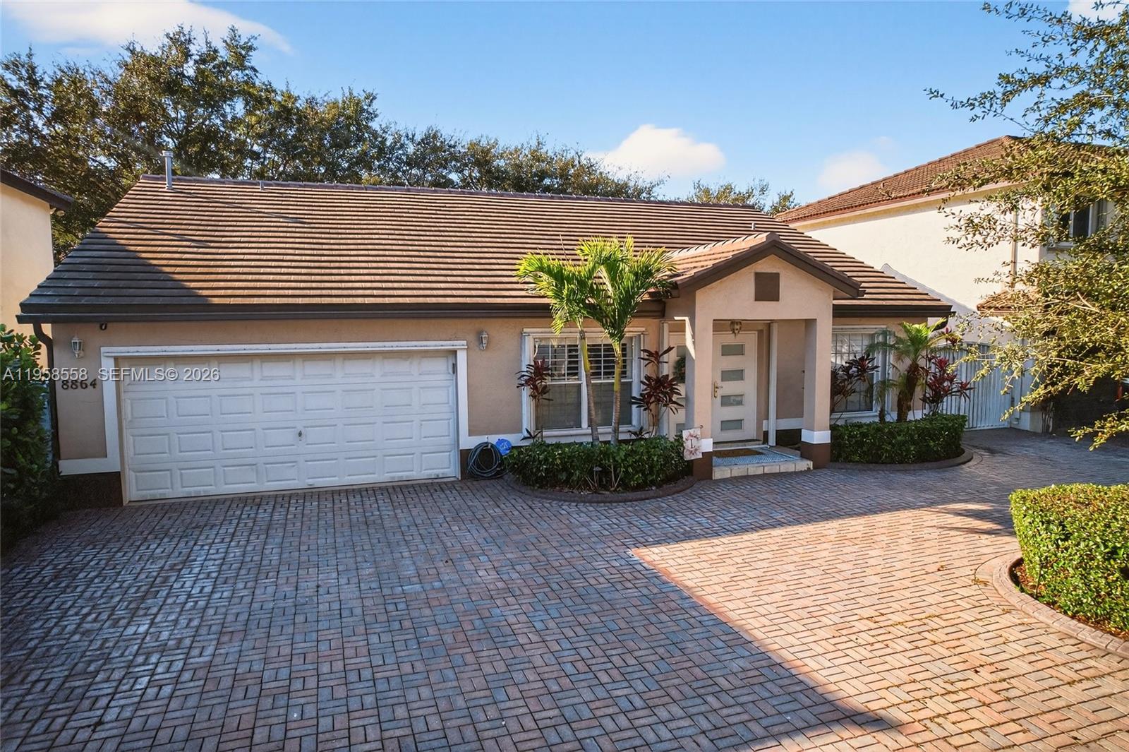 LAKES ON THE GREEN GWENDO - Residential