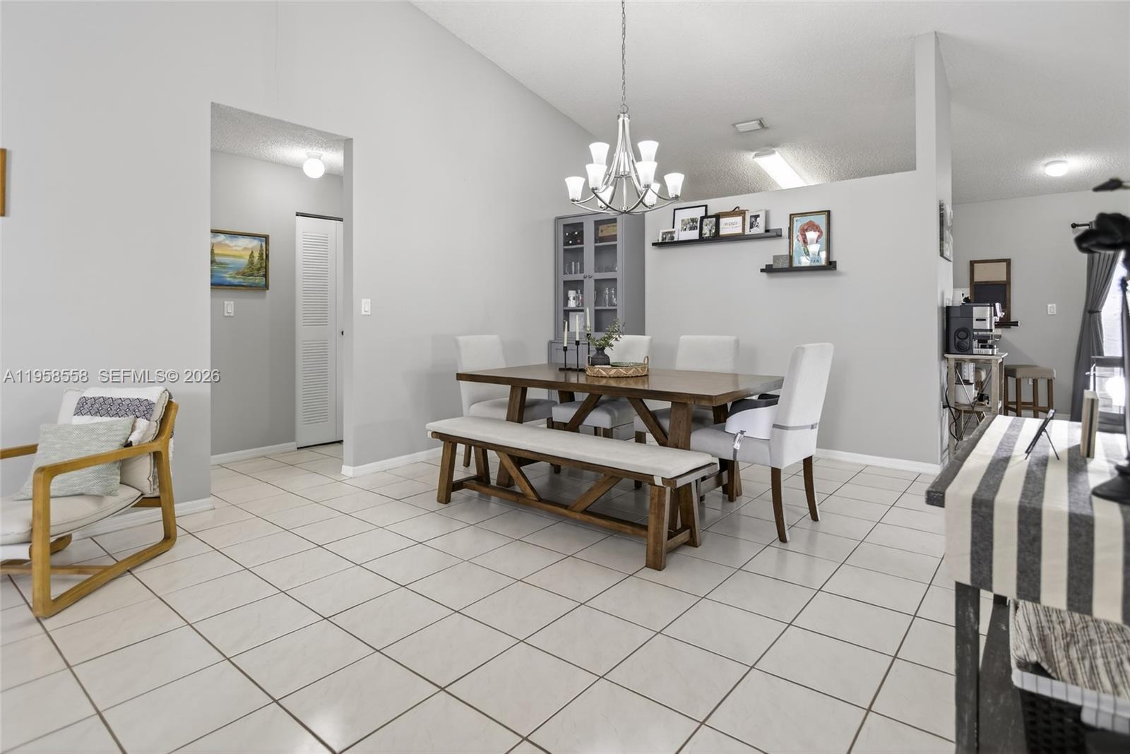 LAKES ON THE GREEN GWENDO - Residential