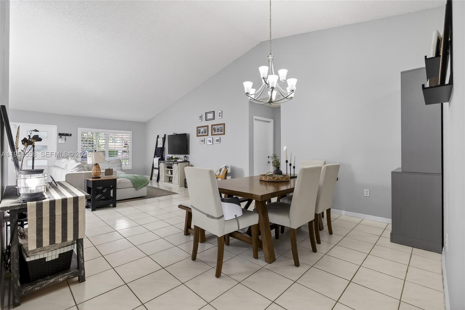 LAKES ON THE GREEN GWENDO - Residential