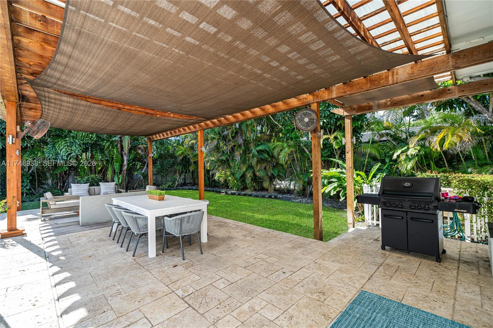 BAY POINT - Residential