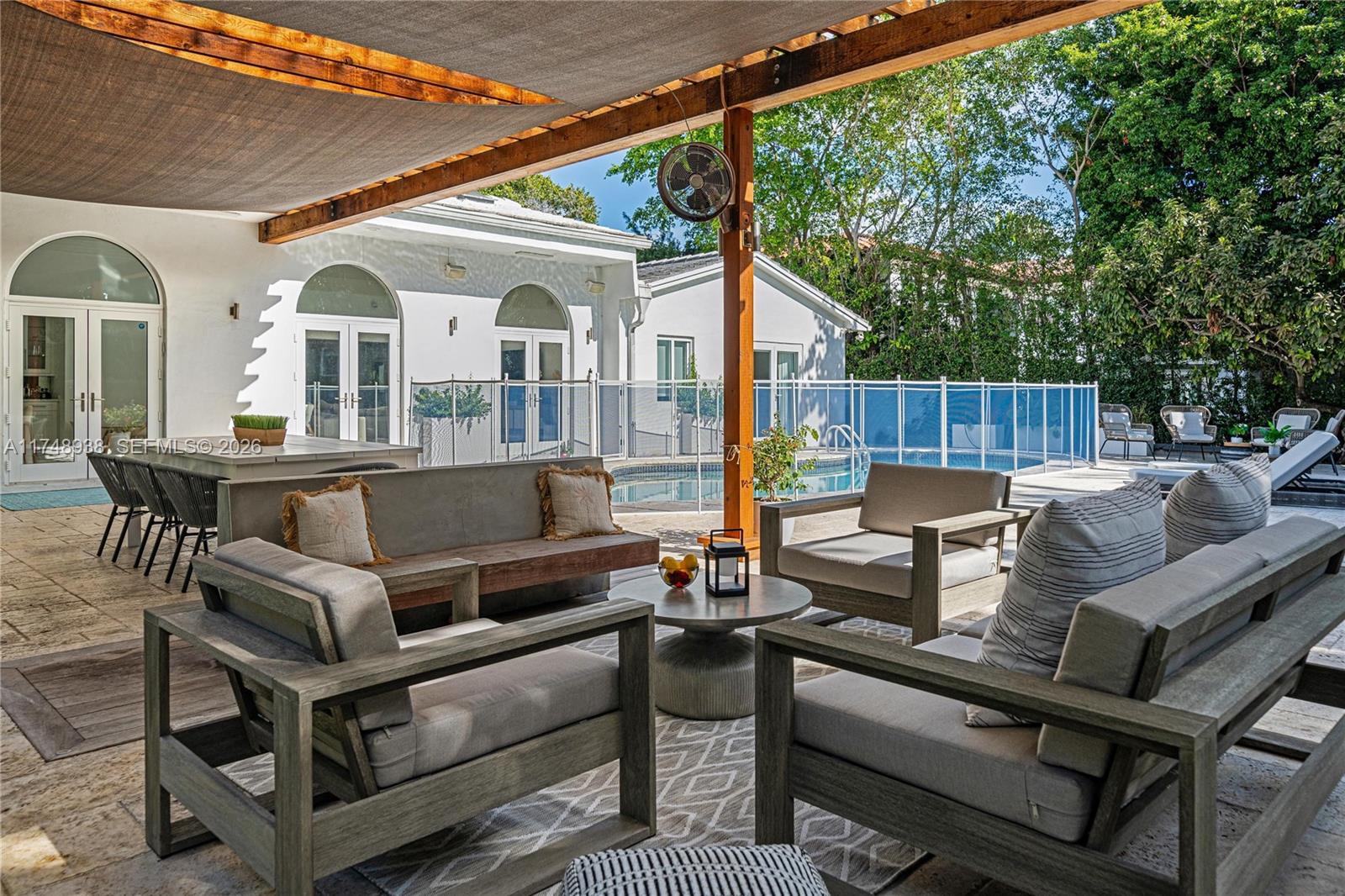 BAY POINT - Residential