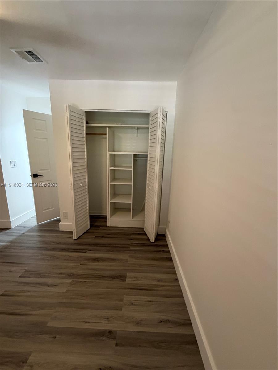 KINGSPORT ESTATES CONDO - Residential