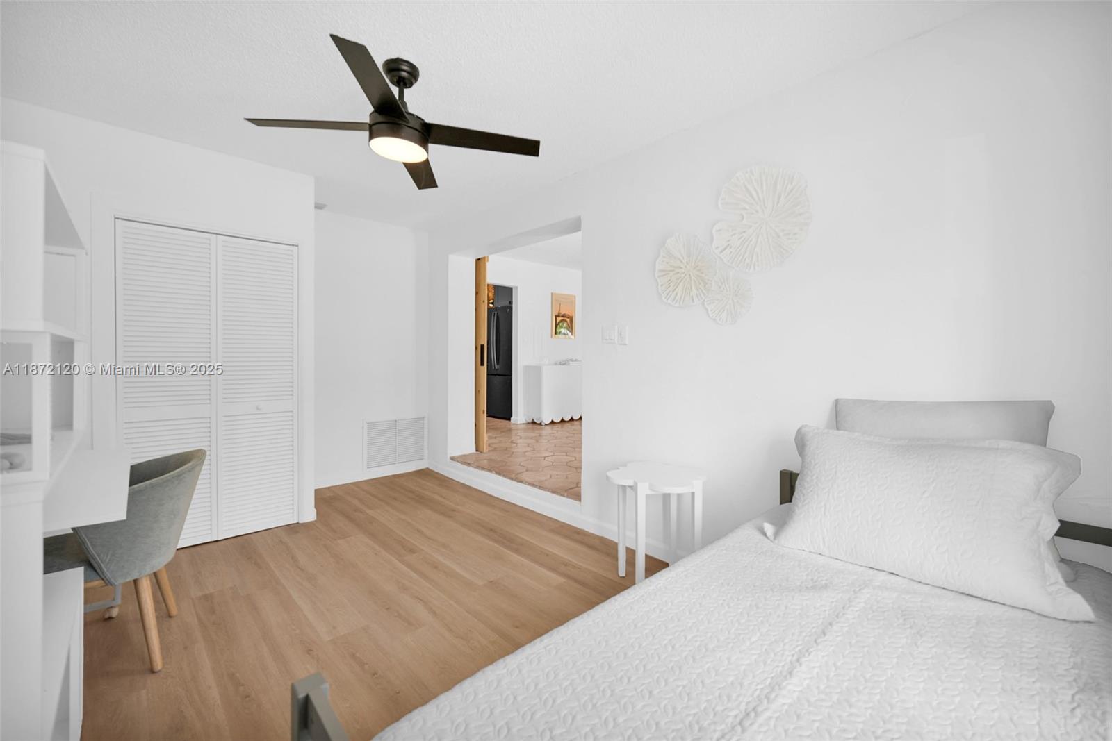 NORTH ANDREWS TERRACE FIR - Residential