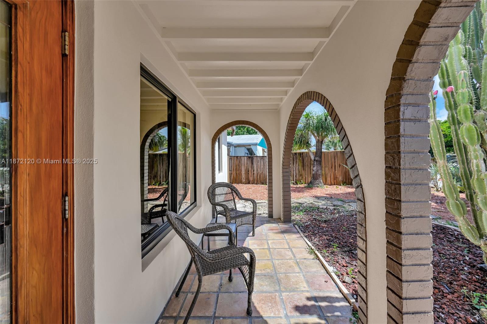 NORTH ANDREWS TERRACE FIR - Residential