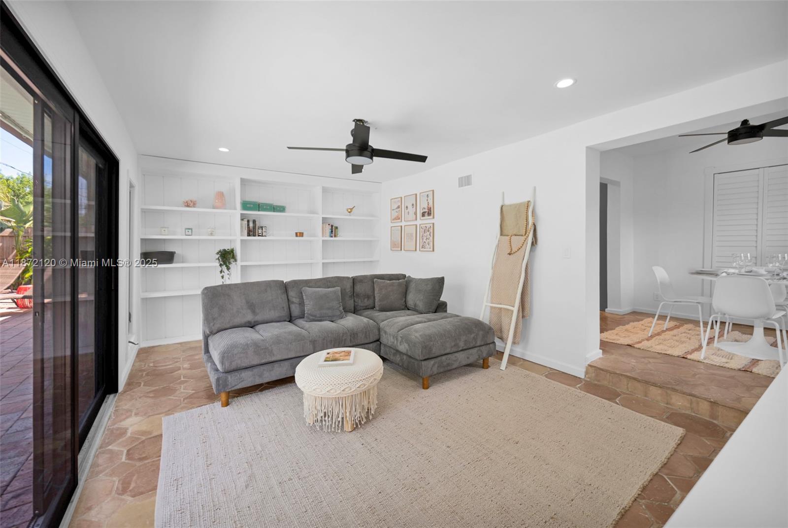 NORTH ANDREWS TERRACE FIR - Residential