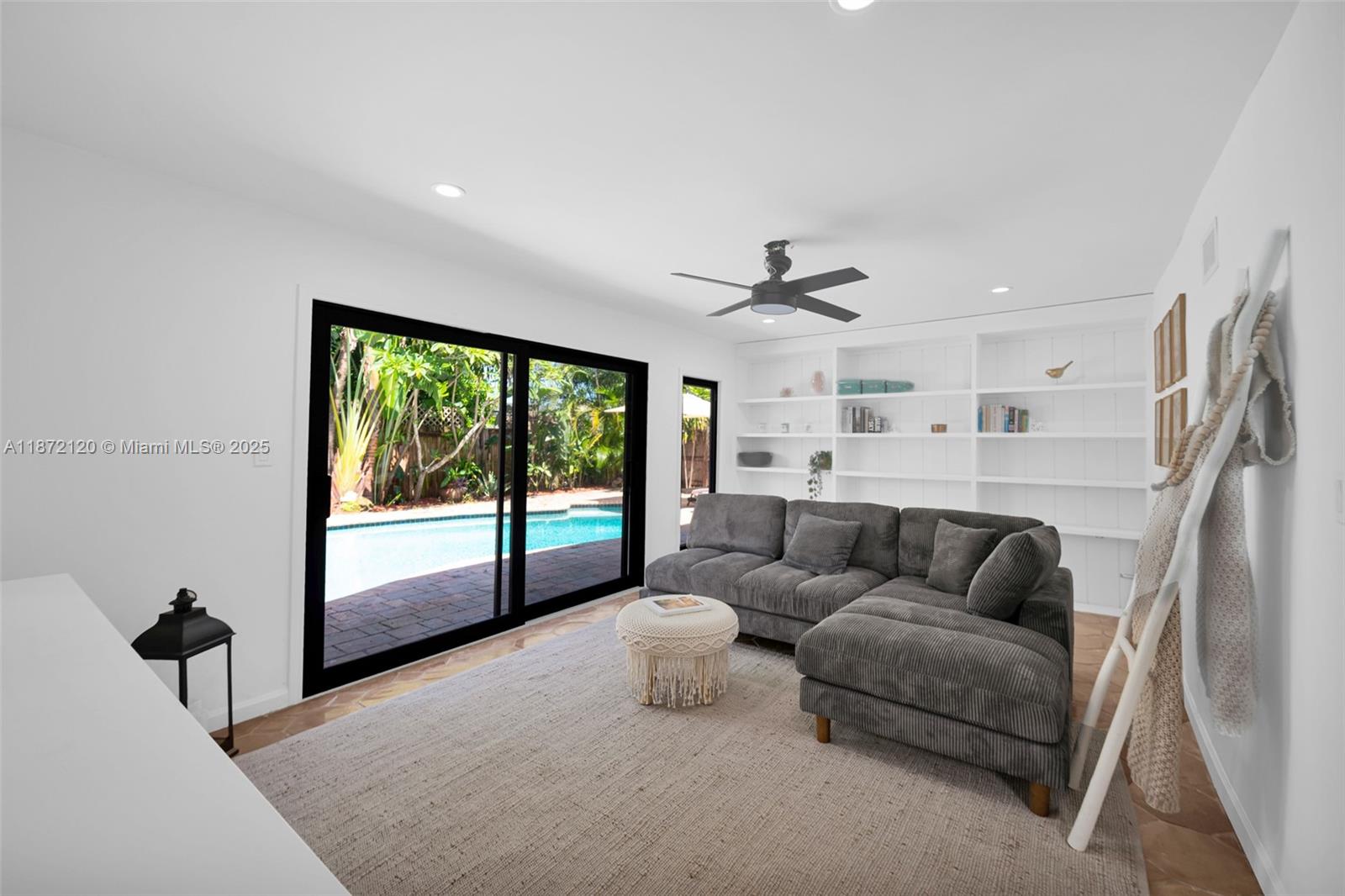 NORTH ANDREWS TERRACE FIR - Residential