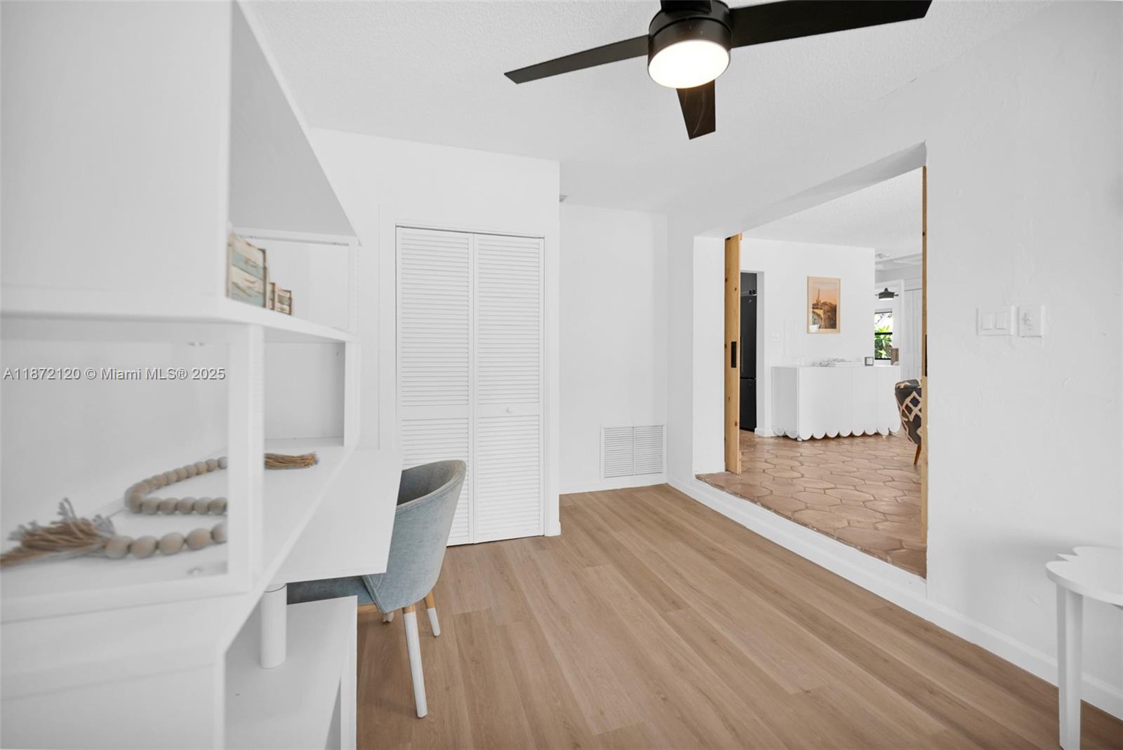 NORTH ANDREWS TERRACE FIR - Residential