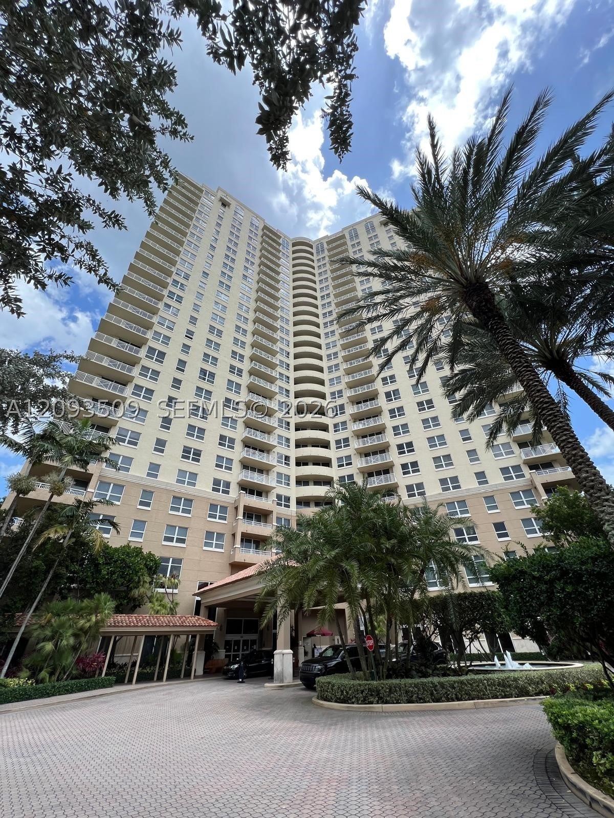 19501 W Country Club Dr TS-03