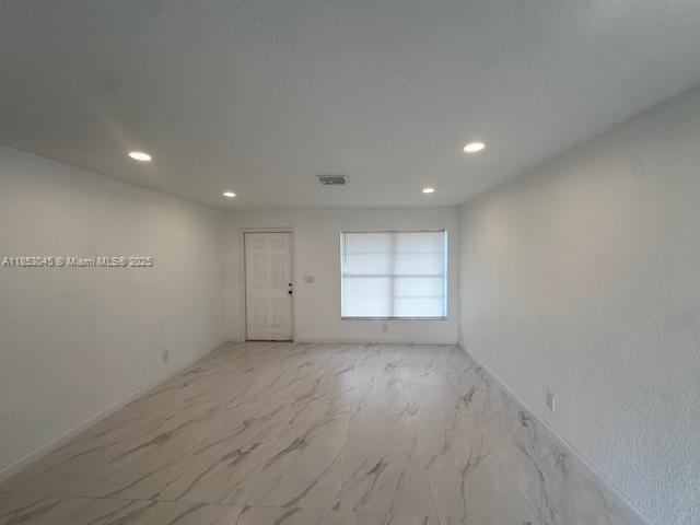 PLAYLAND ISLES - Residential Lease