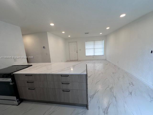 PLAYLAND ISLES - Residential Lease