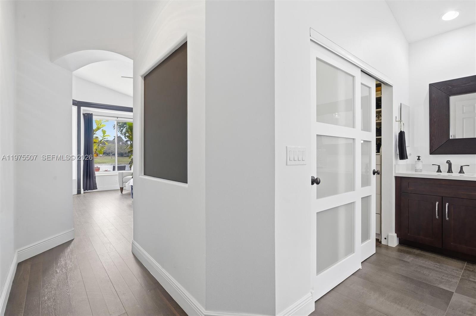 SUNSET LAKES PLAT ONE - Residential