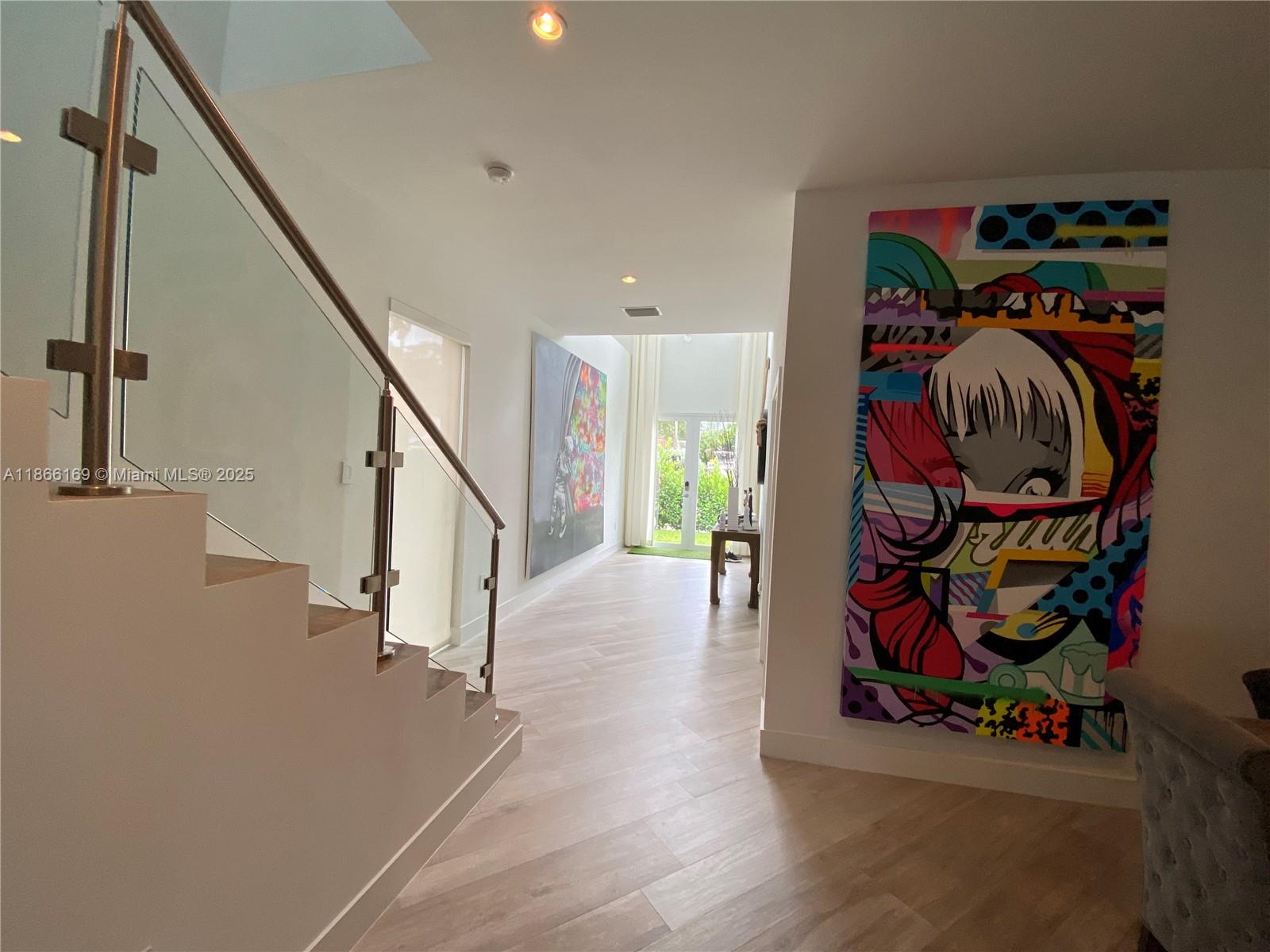 SOUTH BAY ESTATES - Residential Lease