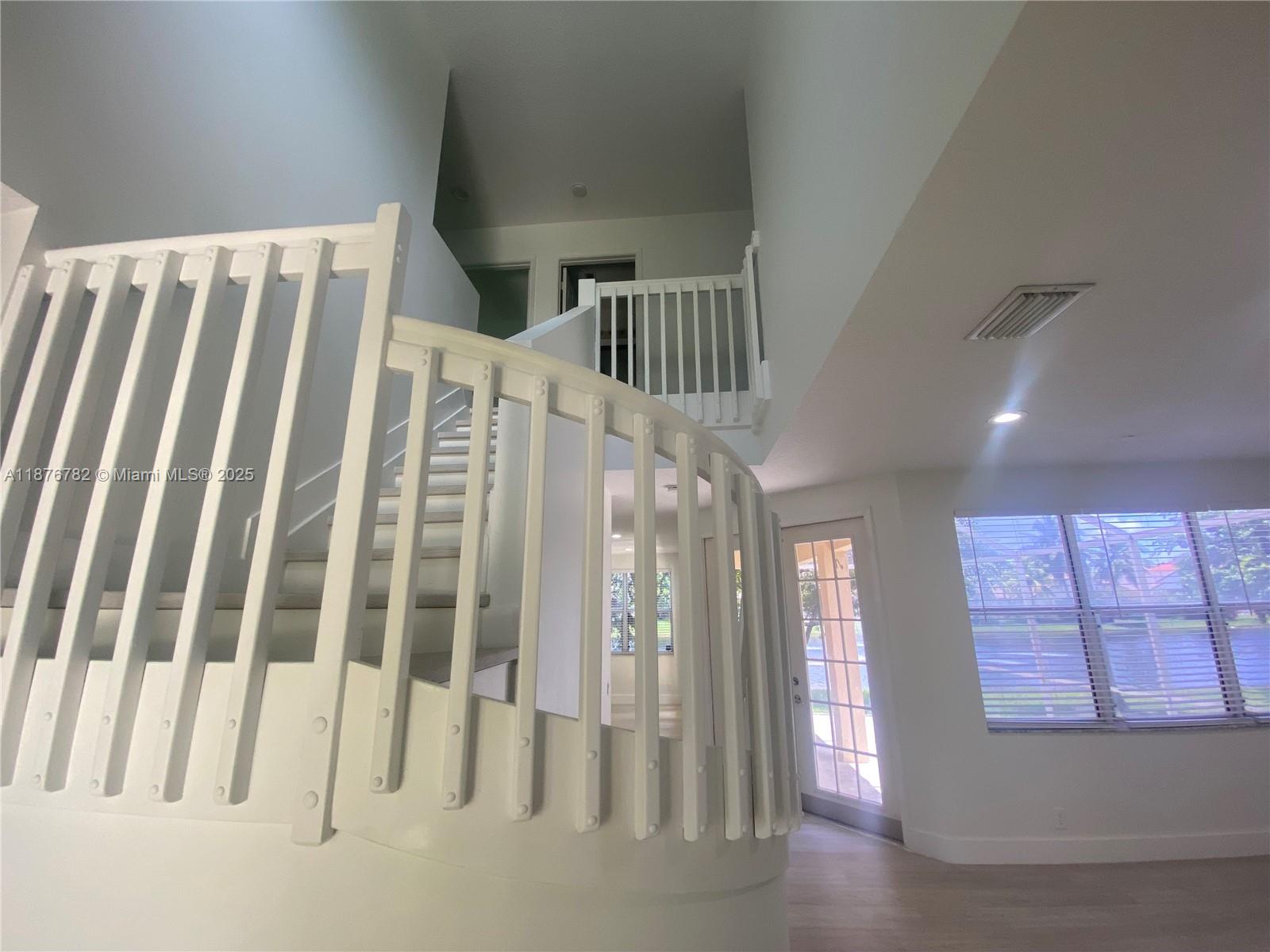 SECTOR 4 - 1ST ADDITION - Residential Lease