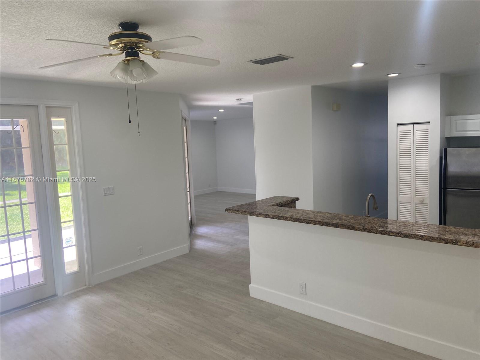 SECTOR 4 - 1ST ADDITION - Residential Lease