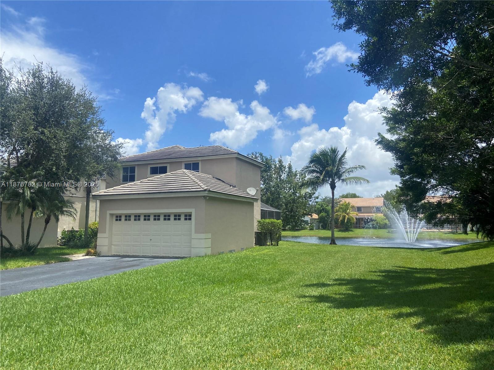 Beautiful 3BR/2.5BA home in gated community “The Lakes” on a cul-de-sac. Features luxury vinyl floors, granite kitchen, stainless steel appliances, and updated bathrooms Enjoy lake views from the screened porch, a spacious yard, and 2-car garage. Community offers pool, park, trails, and guard gate. Close to shops and major roads. Pet friendly with restrictions. All applicants welcome under the Fair Housing Act.
Community amenities include a pool, park area, guarded entry, and well-maintained common areas. Conveniently located near shopping, schools, dining, and major roadways for an easy commute.