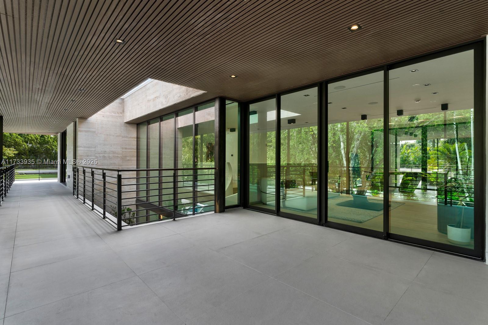 CLEVELAND PARK - Residential