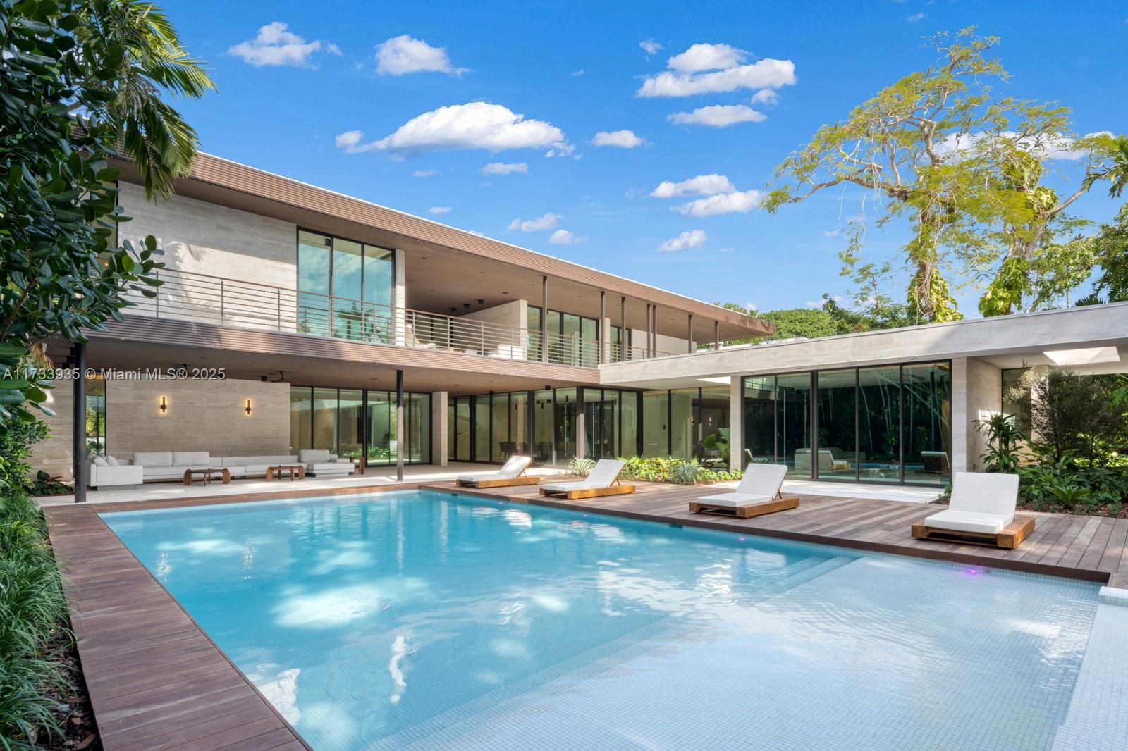 CLEVELAND PARK - Residential