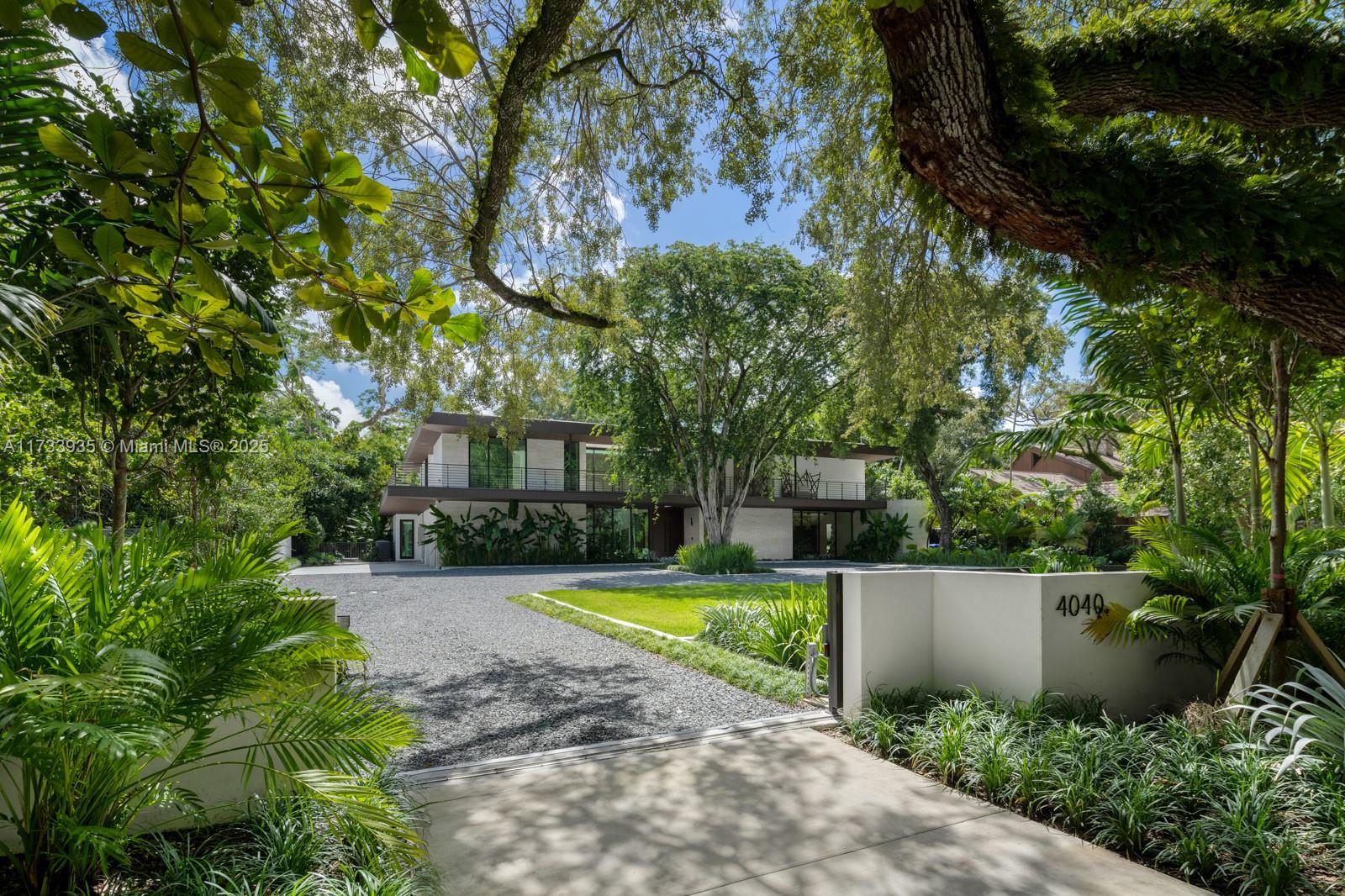 CLEVELAND PARK - Residential