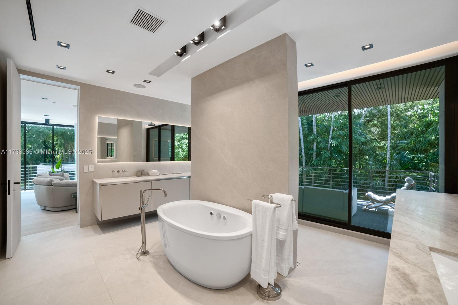 CLEVELAND PARK - Residential