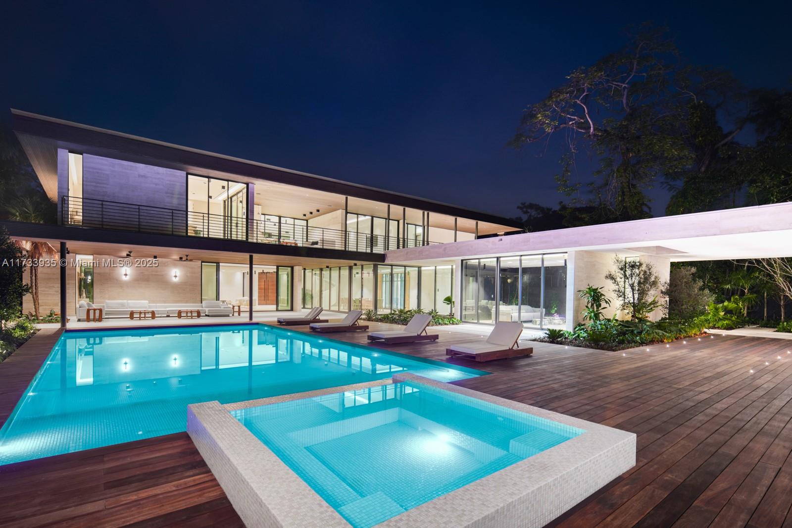 CLEVELAND PARK - Residential