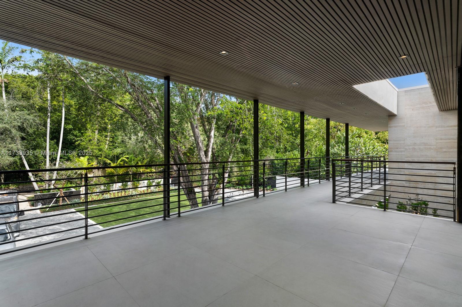 CLEVELAND PARK - Residential