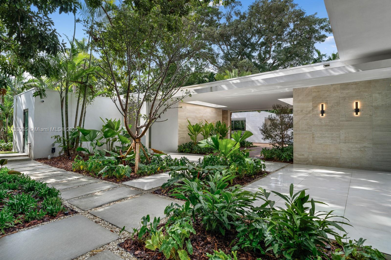 CLEVELAND PARK - Residential