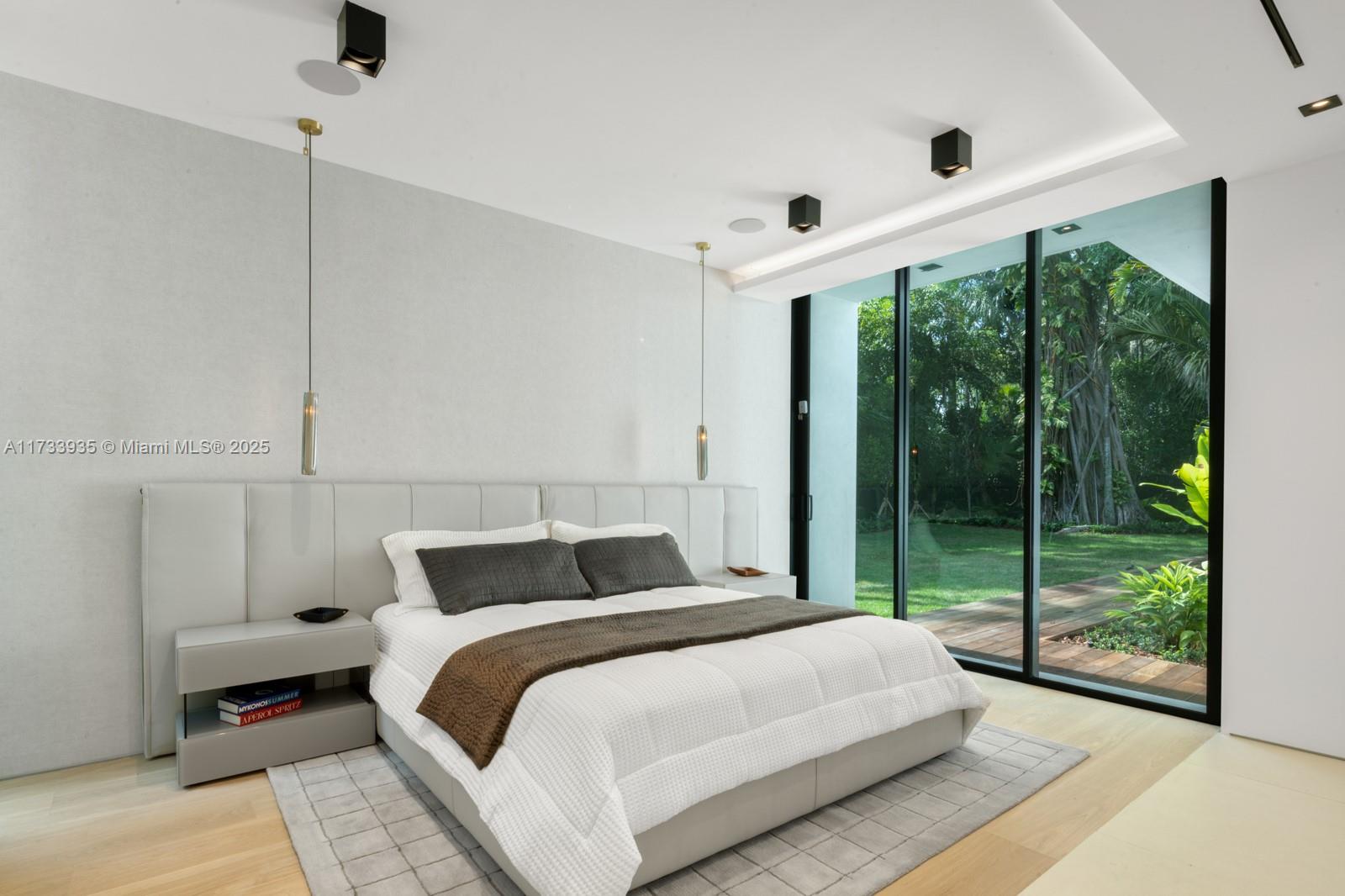 CLEVELAND PARK - Residential