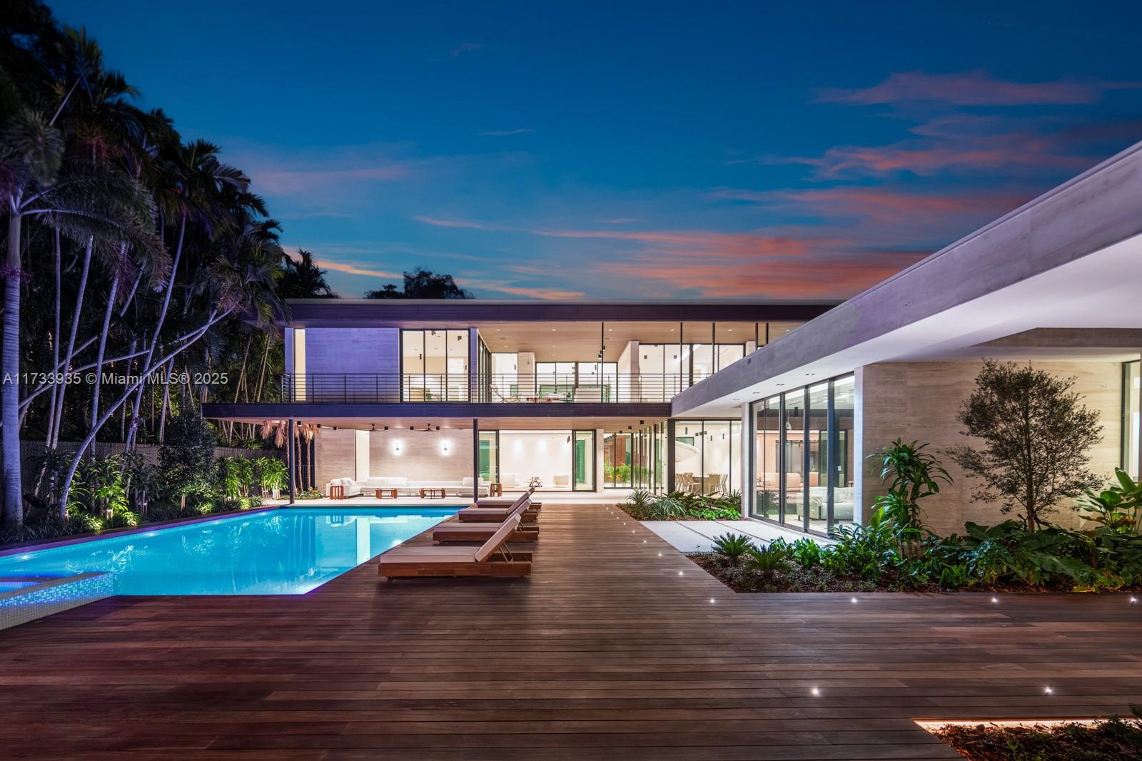 CLEVELAND PARK - Residential