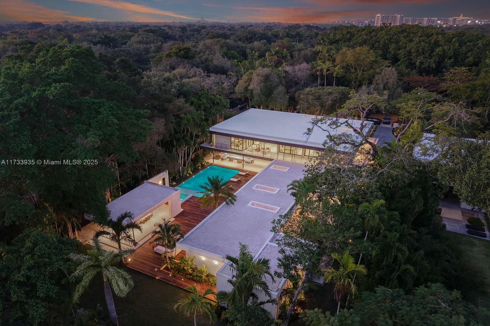 CLEVELAND PARK - Residential