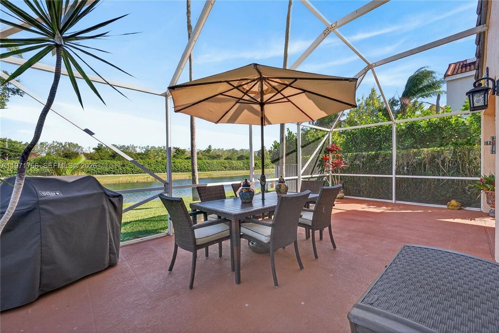 Photo of 391 Bermuda Springs Dr, Weston, FL 33326 (MLS # A11971766)