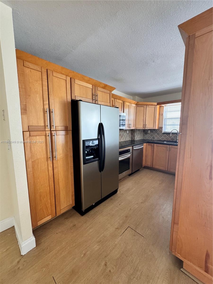 GOLDEN SURF TOWERS CONDO - Residential Lease